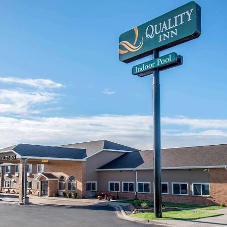 ברלינגטון Quality Inn מראה חיצוני תמונה