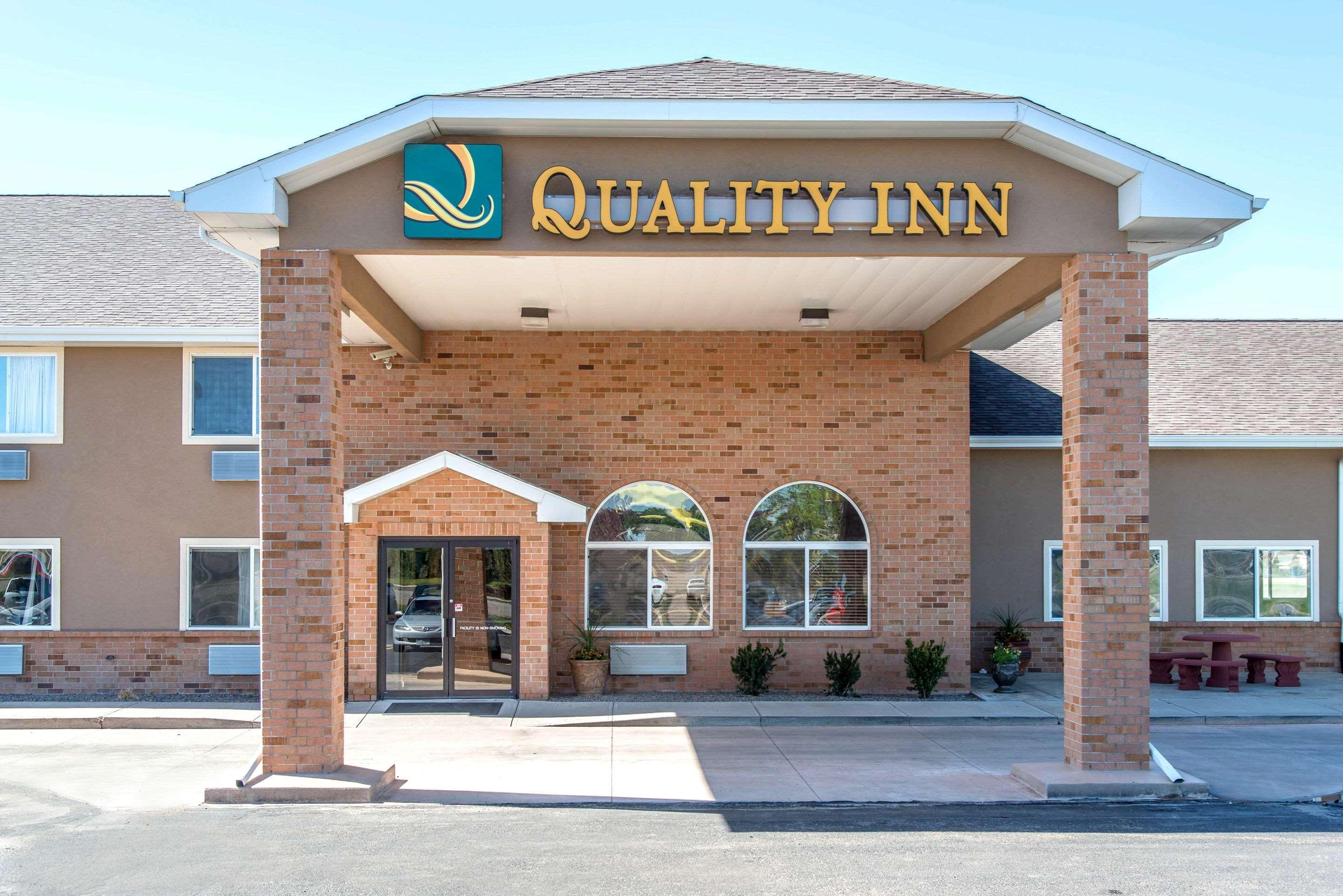 ברלינגטון Quality Inn מראה חיצוני תמונה