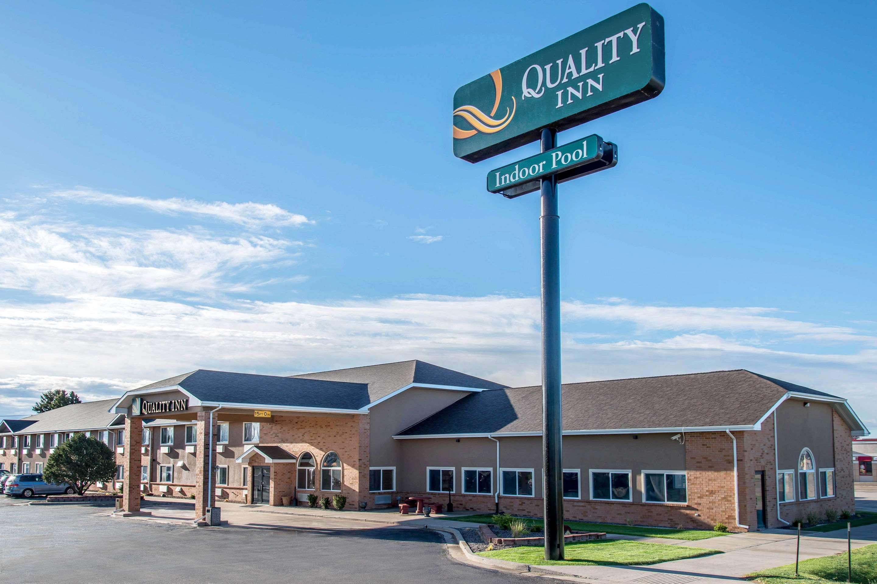 ברלינגטון Quality Inn מראה חיצוני תמונה